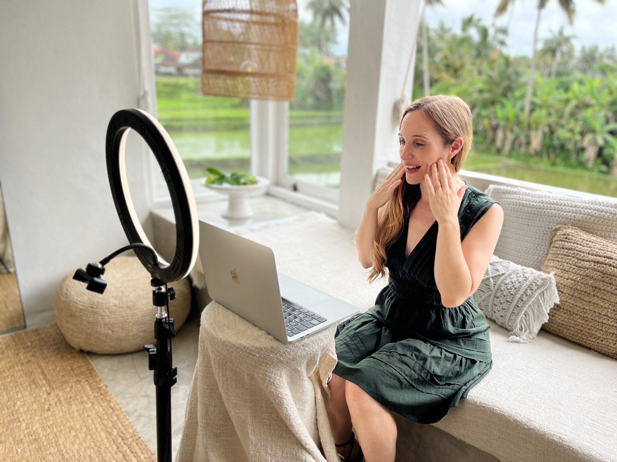 vocal warm-ups for speakers